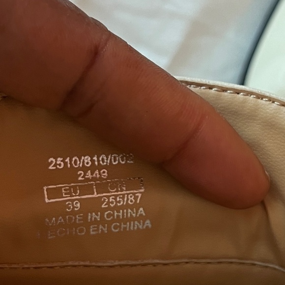 ZARA Beige Square Toe Slip On Mules - Size 39 (US 8.5) - Picture 3 of 6